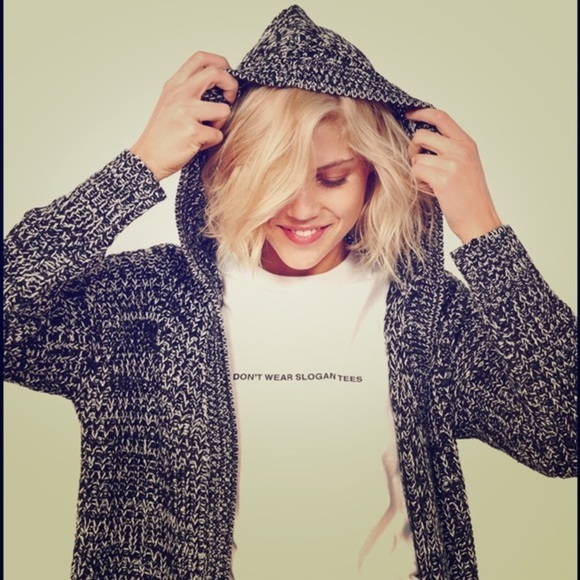 NWT MINKPINK Warm Hearts Hooded Cardigan, Sz S - Picture 1 of 3